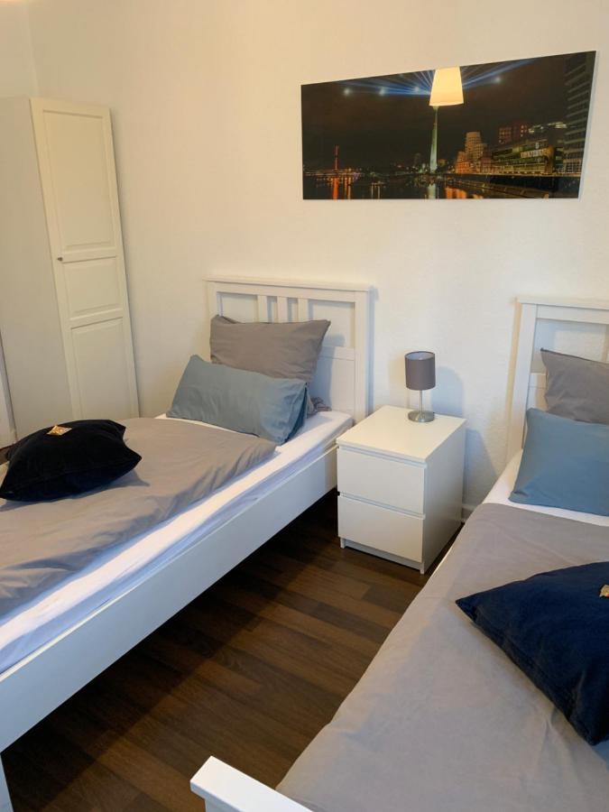 Bed and Breakfast Zum armen Mann Düsseldorf Exterior foto